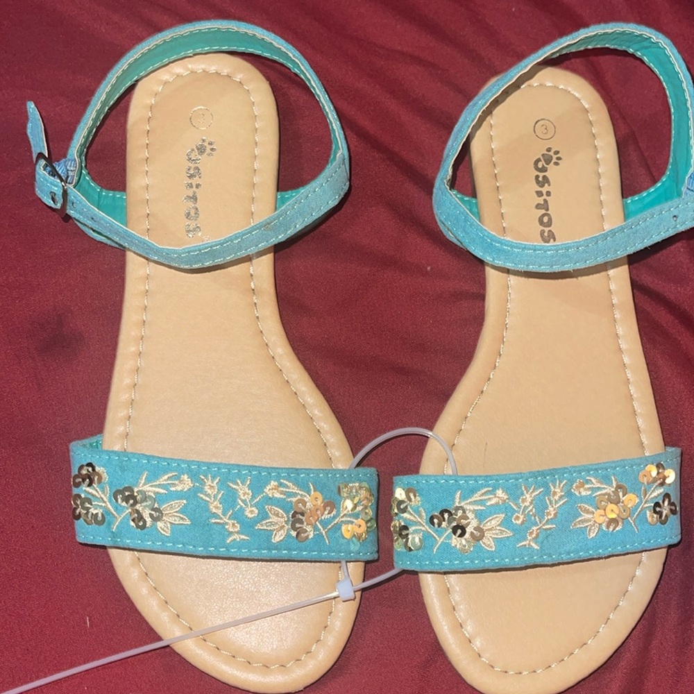 Girls ositos sandals